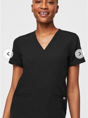Figs black scrub set